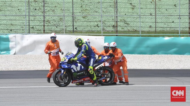 Pebalap Ducati Jorge Lorenzo memberikan komentar terhadap performa Valentino Rossi yang hampir saja memenangi MotoGP Malaysia sebelum terjatuh di lap ke-17.