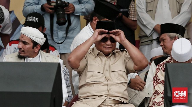 Dewan Da'wah yang membidani terbentuknya Partai Bulan Bintang mengimbau segenap pengurus memilih capres hasil Ijtima Ulama, Prabowo Subianto-Sandiaga Uno.