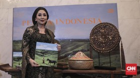 Buku Baru Anita Tanjung Bertajuk 'Pesona Indonesia'