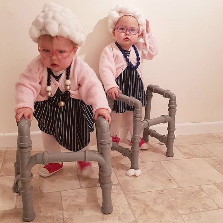 <p>Perkenalkan ini Ava dan Lyla, bayi kembar asal Irlandia, Bun. (Foto: Instagram @daughtersanddreams)</p>