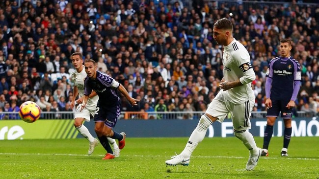 Real Madrid melanjutkan tren positif di bawah pimpinan Santiago Solari dengan mengalahkan Real Valladolid dalam lanjutan La Liga Spanyol di Santiago Bernabeu.