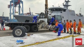 KNKT Sebut Mesin Pesawat Lion Air Sempat Menyala Dalam Air