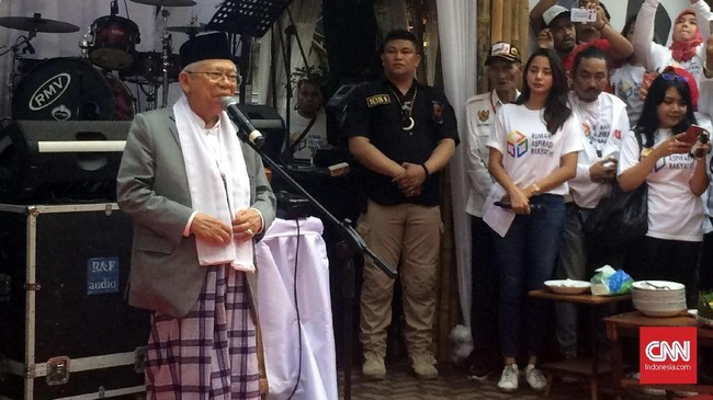 Cawapres nomor urut 01 menyindir banyaknya kaum 'al-makiyun' menjelang Pilpres 2019. Al-makiyun yang dia maksud bukan ahli Mekkah, tetapi ahli memaki.