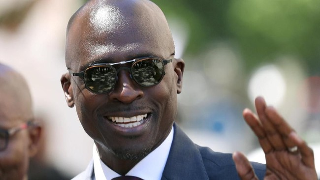 Menteri Dalam Negeri Afrika Selatan, Malusi Gigaba menolak mundur setelah rekaman video dia dan sang istri sedang berhubungan badan beredar.