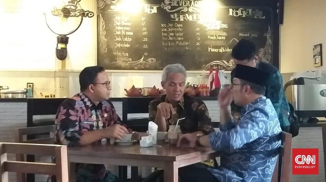 Ganjar Pranowo dan Anies Baswedan resmi dideklarasikan oleh dua partai politik sebagai capres yang bakal diusung dalam Pilpres 2024.