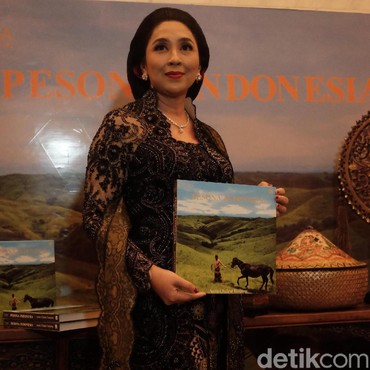 Ulang Tahun ke-50, Anita Tanjung Rilis Buku 'Pesona Indonesia