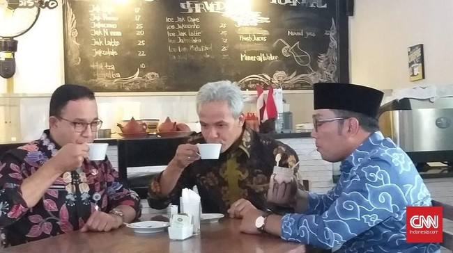 Tokoh yang ingin maju menjadi capres harus mendapat tiket dari partai politik pemilik 20-25 persen suara.