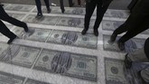 FOTO: Pekik 'Matilah Amerika' Menggema di Iran Pekik 'Matilah Amerika' menggema di penjuru Iran ketika ribuan orang berunjuk rasa menjelang penjatuhan kembali sanksi oleh Amerika Serikat pada Senin (5/11).