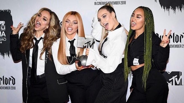 Acara penghargaan musik MTV EMA 2018 baru saja dilaksanakan di Bizkaia Arena, Spanyol, Minggu (4/10). Beberapa pemenang pun mengunggah wajah bahagia mereka.