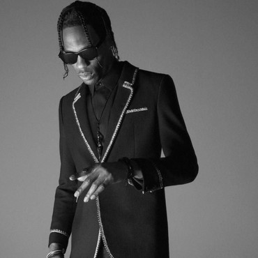 Konser 'Astroworld' Ricuh hingga 8 Orang Meninggal, Travis Scott Berduka