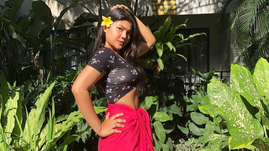 Rosa Meldianti Akui Berubah dari Buto Ijo Jadi Cantik bak Cinderella Pengakuan Rosa Meldianti usai disebut mirip dengan Buto Ijo.