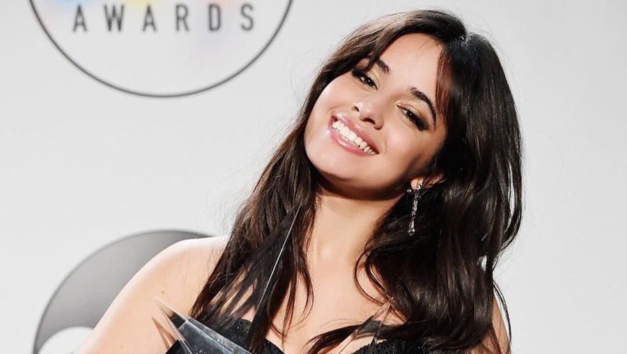 Lirik Lagu Liar - Camila Cabello Lirik Lagu Liar yang dinyanyikan oleh Camila Cabello.