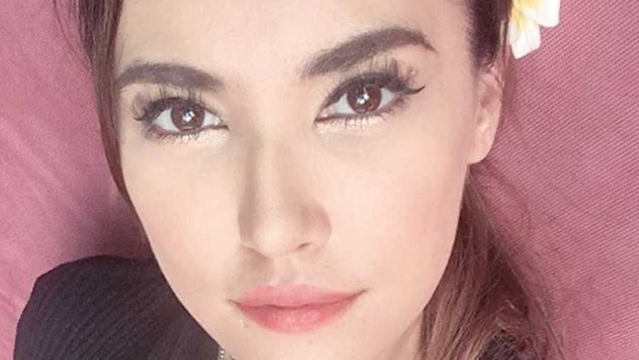 Baim Wong sebelumnya caper di kolom komentar Anya Geraldine sampai-sampai 'adu mulut' dengan Babe Cabita.