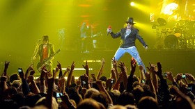 Guns N' Roses Gemakan Sweet Child O' Mine di GBK