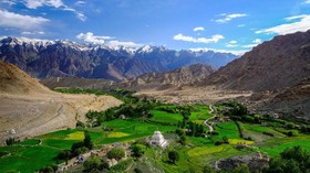 img-title Terlalu Banyak Turis di Himalaya, Kerusakan Alam Mengancam