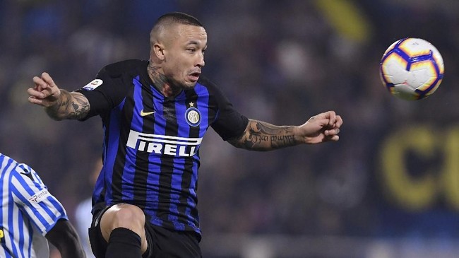 Inter Milan dikabarkan mendepak Radja Nainggolan pada bursa transfer Januari 2019 setelah dibekukan dan mendapat hukuman denda karena masalah indisipliner.
