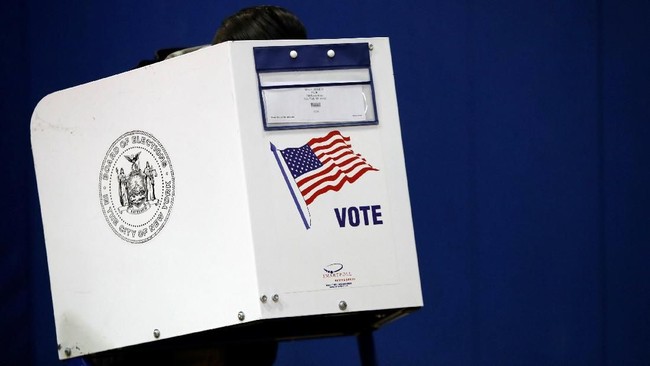 Pemilihan umum sela di Amerika Serikat yang diselenggarakan Selasa (6/11) menghadapi kendala akibat mesin voting di sejumlah negara bagian tidak berfungsi.