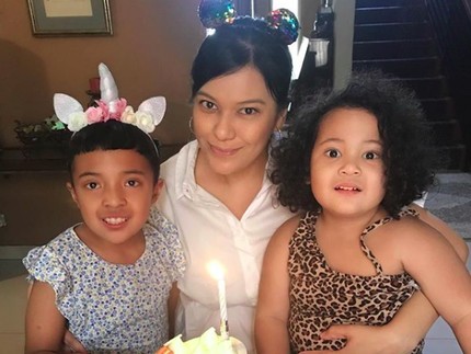 Potret Hangat Kebersamaan Fla Eks 'Tofu' Bareng Anak Tercinta