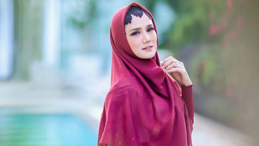 Kuasa hukum Mulan Jameela menyakinkan bahwa kliennya tidak bangkrut.