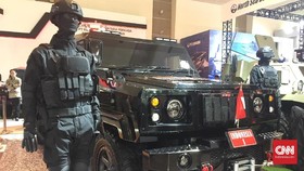 SUV Asal Bandung untuk Melindungi Jokowi dari Terorisme