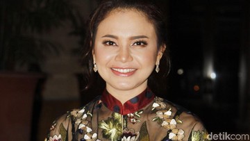 ROSSA CERITAKAN KEPUTUSANNYA CERAI 12 TAHUN LALU