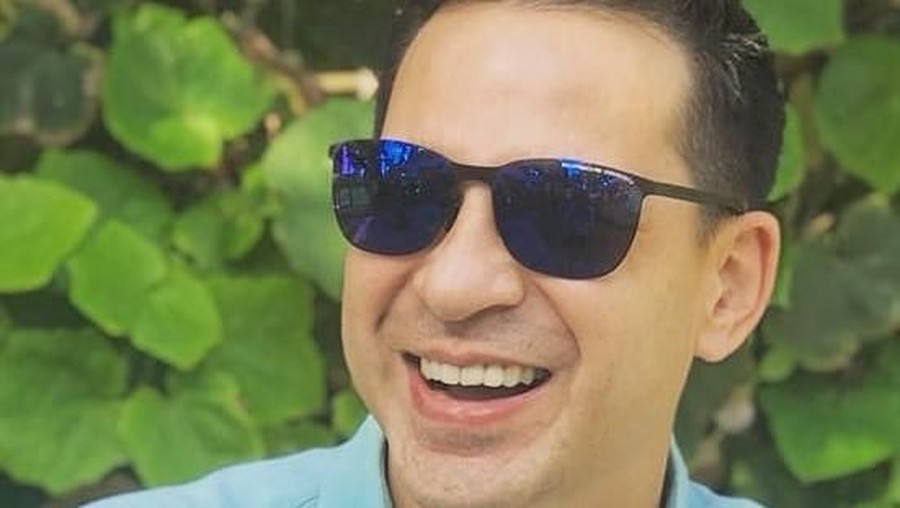 Ari Wibowo mengaku sudah tidak sabar untuk menonton konser Gun N' Roses malam ini.