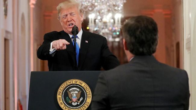 Donald Trump Ancam Tutup Pemerintahan AS