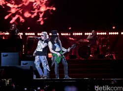 Slash Guns N Roses Umumkan Kepergian Putrinya