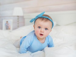 100 Nama Bayi Perempuan Modern 2021, Lengkap dengan Artinya