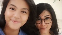 <p><a href="https://hot.detik.com/celeb/d-3785928/tamara-geraldine-bongkar-rumah-untuk-anak-berkebutuhan-khusus" target="_blank">Tamara Geraldine</a> dan putrinya mirip ya, Bun? (Foto: Instagram @tamarageraldine74)</p>