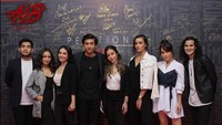 <p>Sama kayak Yusuf, Baron juga masih aktif di dunia perfilman, ia salah satu pemain di film 'Aib: Cyberbully'. (Foto: Instagram #baronyusufsiregar)</p>