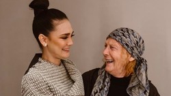 Pengakuan Luna Maya Biayai Operasi Ibunda Rp100 Juta Pakai BPJS