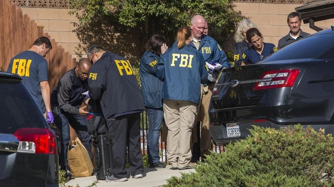 Pemerintah AS Tutup, Agen FBI Menjerit Belum Digaji FBI memperingatkan Presiden AS, Donald Trump akibat penutupan sebagian pemerintahan membuat mereka belum digaji dan mengancam operasional.