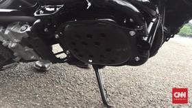 Cara Aman Gunakan Standar Samping Motor