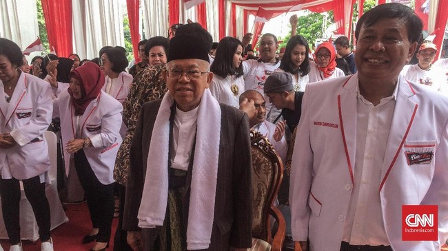 Ma'ruf menjelaskan analogi politik genderuwo digunakan Jokowi untuk memberikan saran agar para politisi tak memberi rasa takut pada masyarakat.