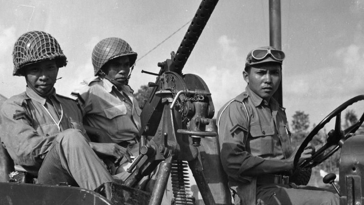 Ajari anak tentang sejarah hari pahlawan yuk, Bun. Supaya mereka bisa menghargai jasa para pahlawan Indonesia.