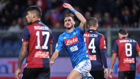 Sempat Tertinggal, Napoli Kalahkan Genoa 2-1 di Liga Italia