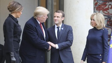 Macron Jalan Kaki usai Kejebak Macet Imbas Rombongan Trump di PBB