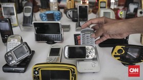 img-title Viral Hp Nokia Jadul Menteri PUPR, Solusi Tangkal Serangan Hacker?