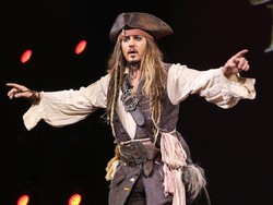Johnny Depp Dikabarkan Akan Kembali ke Pirates of the Caribbean