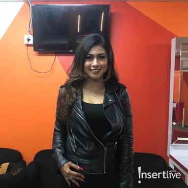 Barbie Nouva, Kesal: Aku Mau Jedotin Dia Ke Tembok Cina