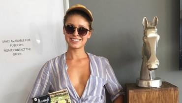 img-title Si Seksi yang Terancam Dibui karena Berhijab & Pamer Kelamin di Hagia Sophia