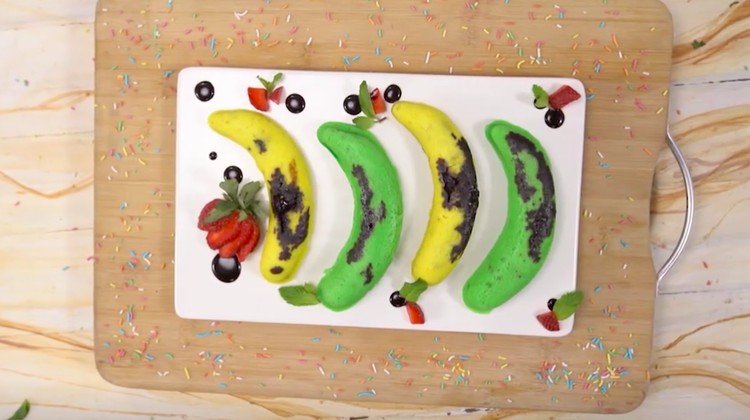 Resep Tokyo Banana Kukus Isi Cokelat Camilan Lucu Warna Imut Resep Tokyo Banana Kukus Isi Cokelat Camilan Lucu Warna Imut