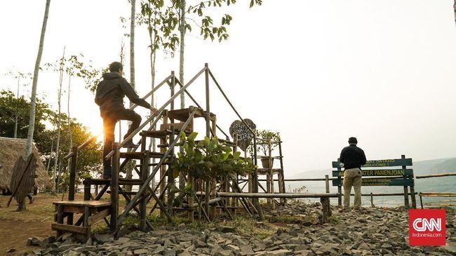 Kawasan Geopark Ciletuh-Palabuhanratu memiliki sekitar 20 Ranger yang disebar ke lokasi-lokasi wisata andalan.