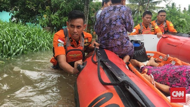 Gubernur Sumsel menuding sejumlah tiang penyangga jalur LRT Palembang sebagai penyebab banjir, sementara itu Manajer Projek LRT Sumsel membantahnya.