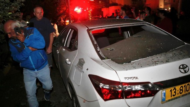 FOTO: Amuk Hamas dan Israel Saat Saling Menuntut Balas