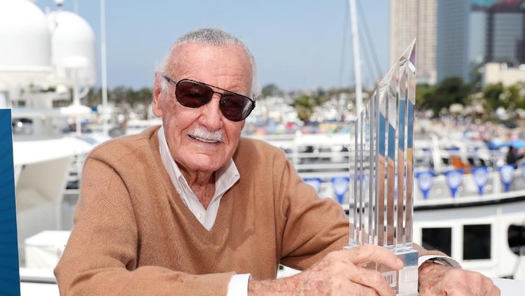Stan Lee harus pamit dari Marvel Universe. Berikut empat sifat unggul Stan Lee yang bisa ditiru anak.