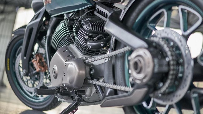 Concept KX salah satu mahakarya tim Desain Industri Royal Enfield di India dan Inggris yang ingin ditunjukkan Royal Enfield kepada para penggemar sepeda motor.