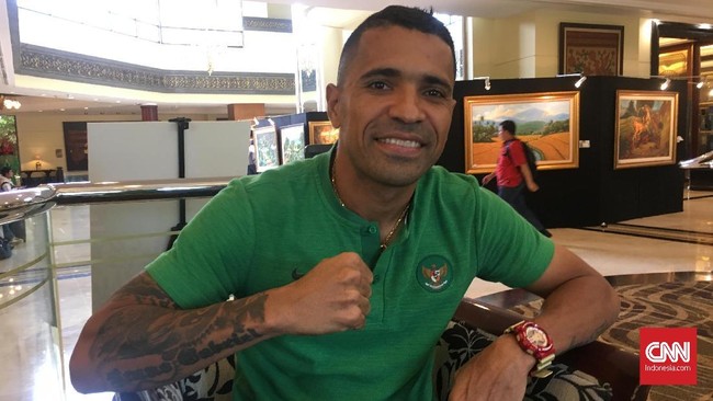Striker naturalisasi Timnas Indonesia, Beto Goncalves, menuturkan cerita jelang pengalaman pertamanya mencoblos di Pemilu 2019.