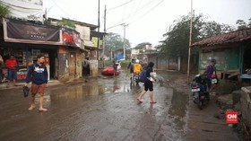 VIDEO: Mulai Surut, Banjir Kabupaten Bandung Sisakan Lumpur